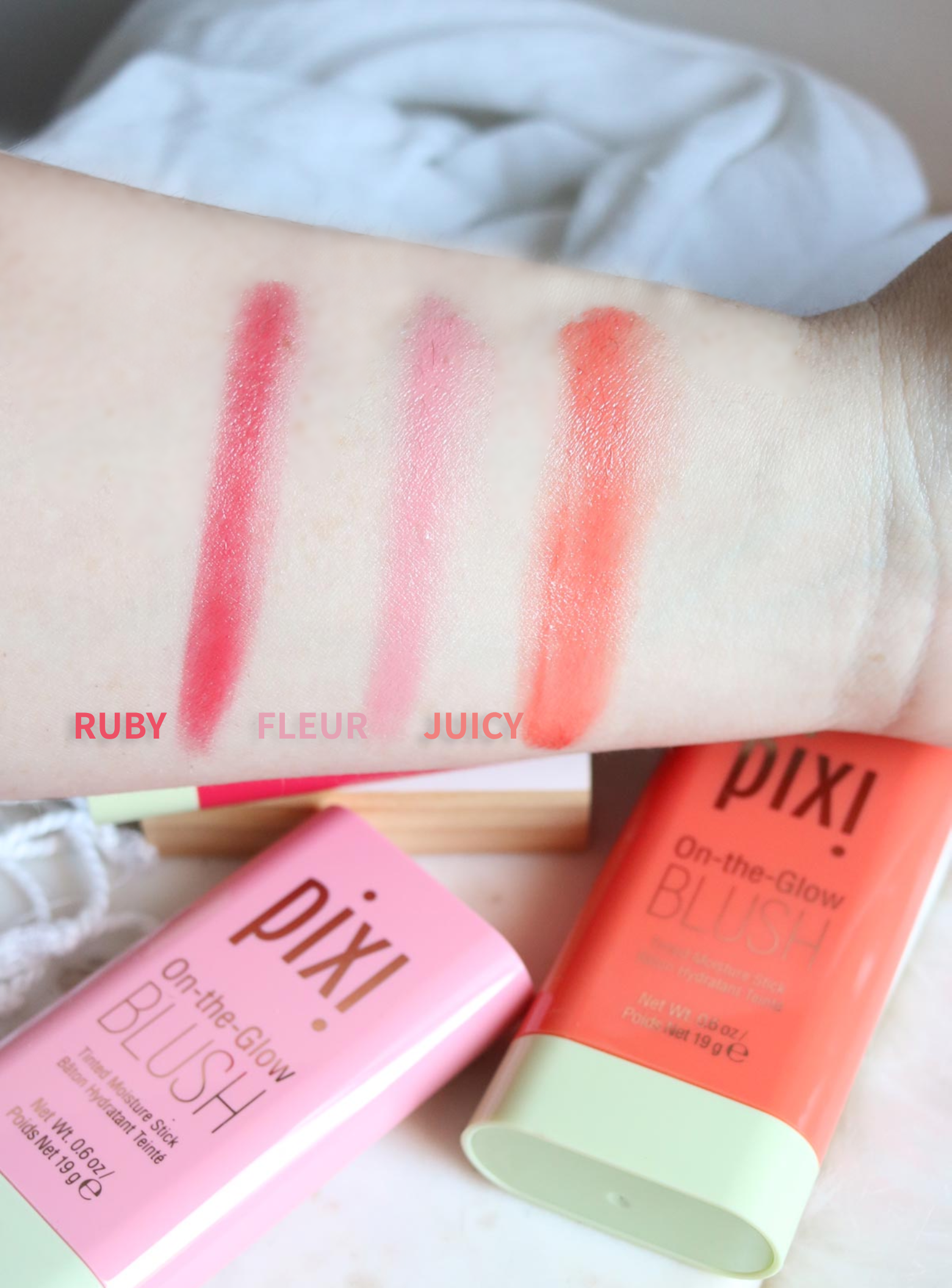 On-the-Glow BLUSH STICK